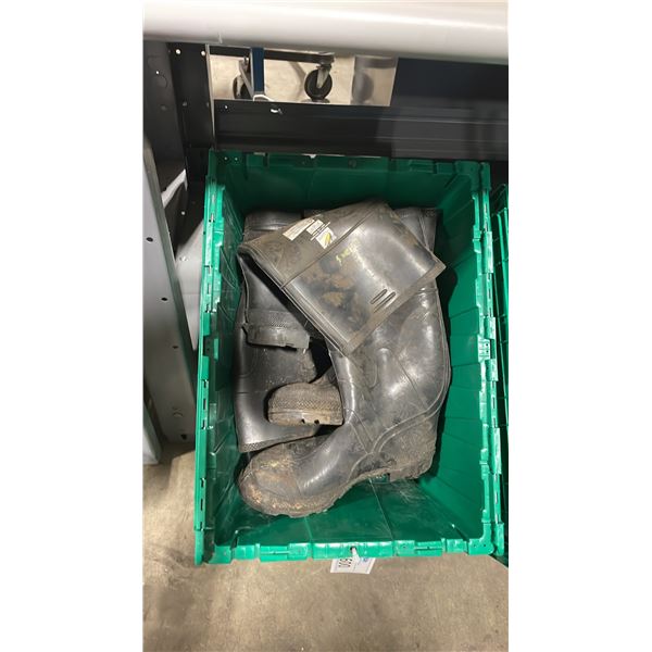 GREEN FOLD TOP BIN WITH 3 PAIRS OF INDUSTRIAL STEEL TOE GUMBOOTS *BIN INCLUDED*