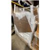Image 4 : PALLET OF OIL ONLY SINGLE-PLY LIGHT UNBONDED SORBENT PADS- APRROX 15" X 17"