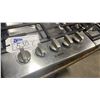 Image 2 : BOSCH NGM8655UC /01 STAINLESS STEEL 5 BURNER NATURAL GAS BUILT IN COOK TOP