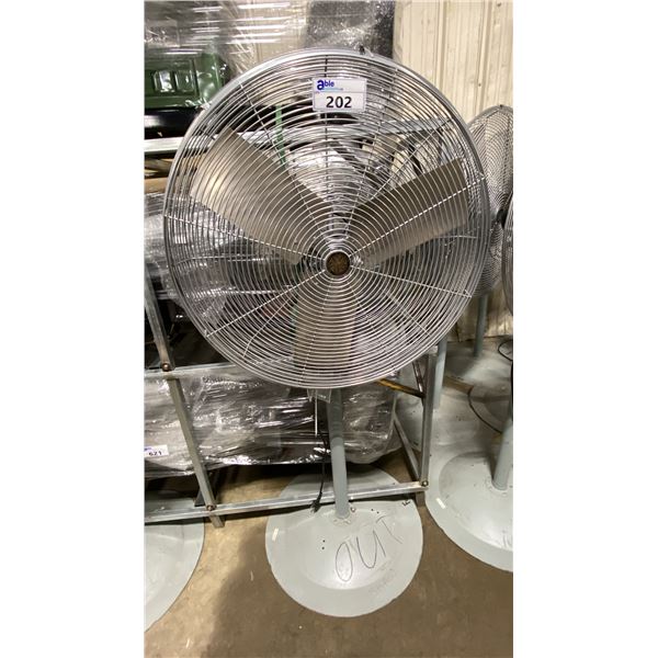 TPI INDUSTRIAL IHP30-H GREY 30" INDUSTRIAL ELECTRIC FREESTANDING WAREHOUSE FLOOR FANS