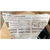 Image 5 : LARGE BOX OF ASSORTED INDUSTRIAL HARD HATS