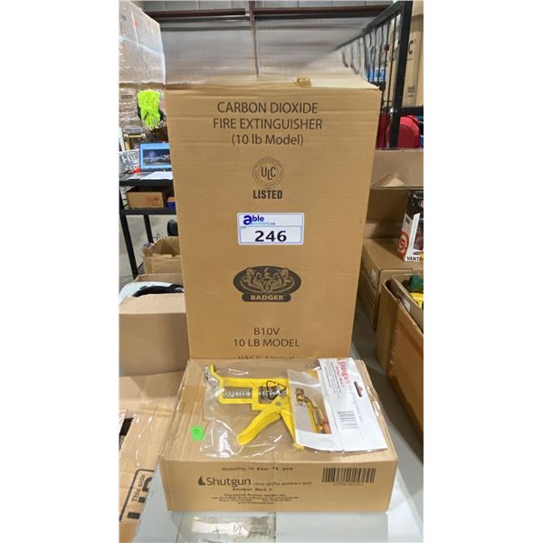 BADGER 10LBS CARBON DIOXIDE FIRE EXTINGUISHER & BOX OF SHUTGUN MARK 2 SPRINKLER SHUT-OFF GUNS