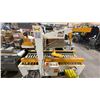 Image 1 : WHITE / YELLOW ADJUSTABLE MOBILE ELECTRIC INDUSTRIAL BOX PACKAGING SYSTEM