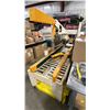 Image 5 : WHITE / YELLOW ADJUSTABLE MOBILE ELECTRIC INDUSTRIAL BOX PACKAGING SYSTEM