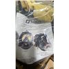 Image 4 : BOX OF SCOTT SAFETY INDUSTRIAL RESPIRATOR SYSTEMS