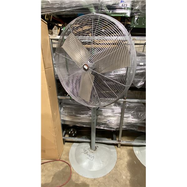 TPI INDUSTRIAL ACH30-O GREY 30" INDUSTRIAL ELECTRIC FREESTANDING WAREHOUSE FLOOR FANS