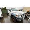 Image 4 : 2008 DODGE RAM 5500 HEAVY DUTY, 2DR CAB & CHASSIS, WHITE, VIN 3D6WD76A48G216992,