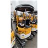 Image 2 : SDLANCH SDLE20 YELLOW DIESEL POWERED RUBBER TRACK MINI EXCAVATOR WITH ATTACHED DIGGING BUCKET,