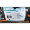 Image 4 : MOWER KING SA-100 HEAVY DUTY 48" PALLET FORK SKID STEER ATTACHMENT