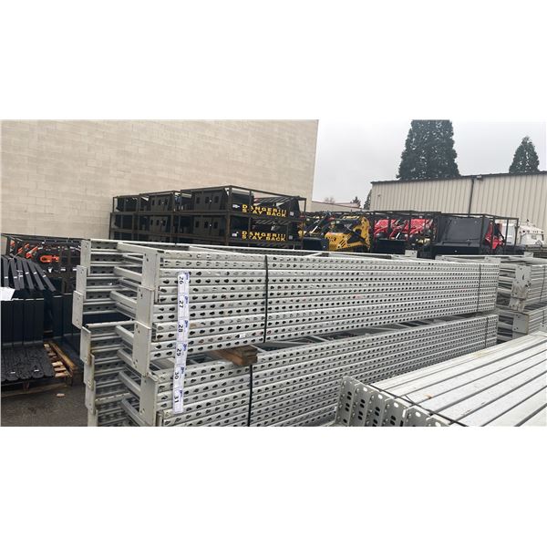 GREY INDUSTRIAL METAL PALLET RACKING 6 UPRIGHTS (12'L X 42"W) 20 CROSSBARS (8'L) & PALLET OF MESH