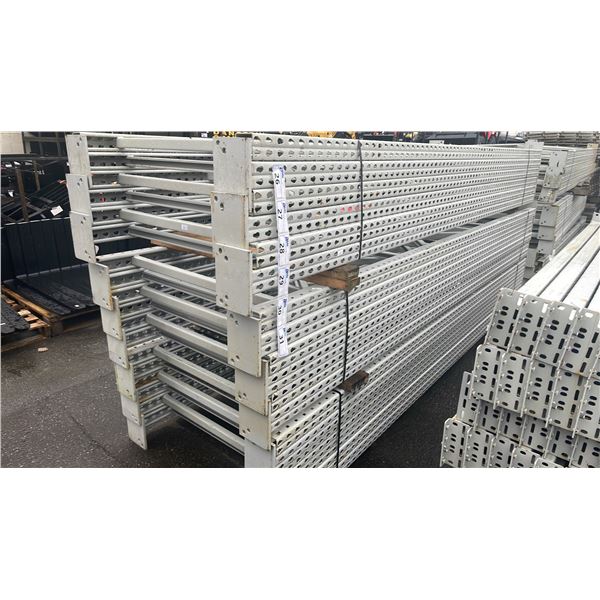 GREY INDUSTRIAL METAL PALLET RACKING 6 UPRIGHTS (12'L X 42"W) 20 CROSSBARS (8'L) & PALLET OF MESH