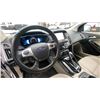 Image 7 : 2014 FORD FOCUS ELECTRIC, 4DR HATCHBACK, WHITE, VIN 1FADP3R47EL120703,