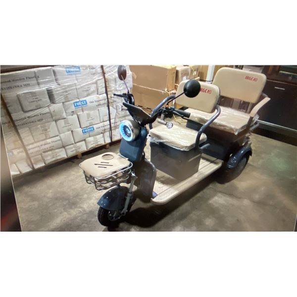IRGC40 HIGH END MINI 2 SEATER ELECTRIC TRIKE PERSONNEL MOVER *HAS KEYS & CHARGER, COLOR BLUE*