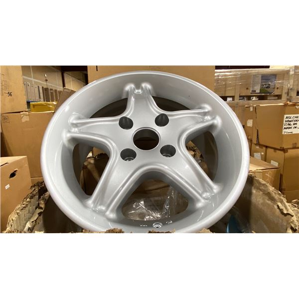 SET OF 4 JWL VIA JAWA 15X7 -JJ SILVER 4 BOLT VINTAGE PROFESSIONAL VEHICLE RIMS