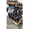 Image 2 : AGT SAII100 HEAVY DUTY 48" PALLET FORK SKID STEER ATTACHMENT