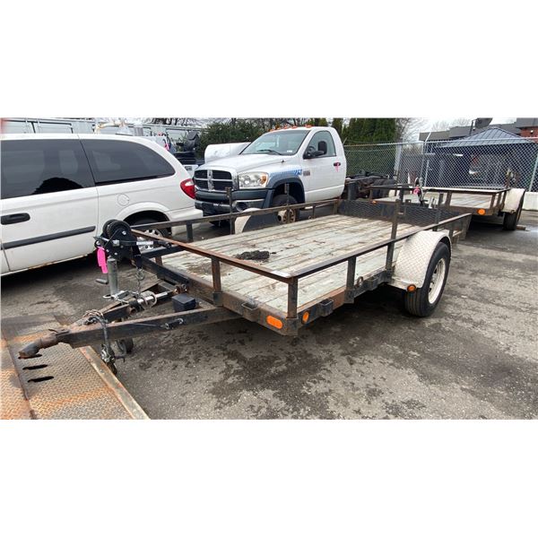 2004 PJ TRAILER FLAT DECK TRAILER HEAVY, BLACK, VIN 4P5SA121442049445,