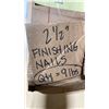 Image 2 : 3 BOXES OF ASSORTED NAILS & 4 CASES OF WIREMOLD G3000CE