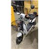 Image 2 : IREV 2 WHEELED HIGH END ELECTRIC VEHICLE *COLOR WHITE*