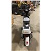 Image 3 : IREV 2 WHEELED HIGH END ELECTRIC VEHICLE *COLOR WHITE*