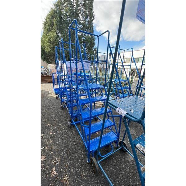 CANWAY 5H BLUE METAL 5' INDUSTRIAL MOBILE WAREHOUSE STAIRS