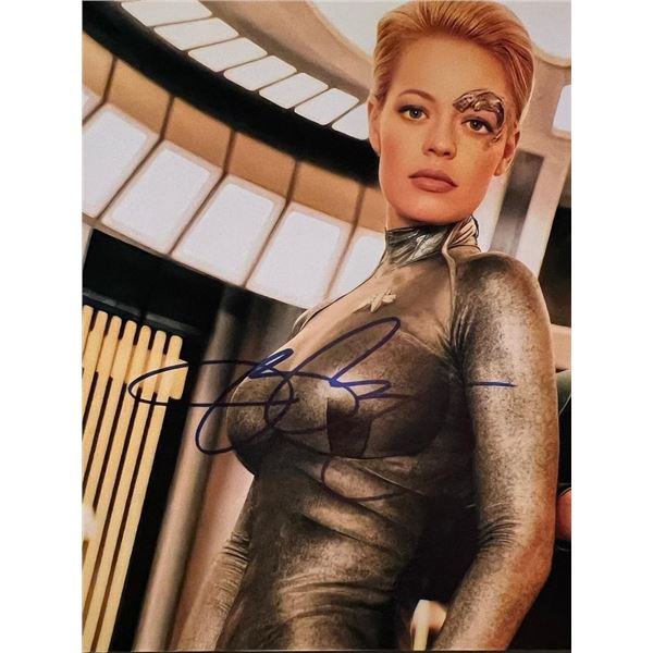 Star Trek Jeri Ryan 7 of 9 signed photo