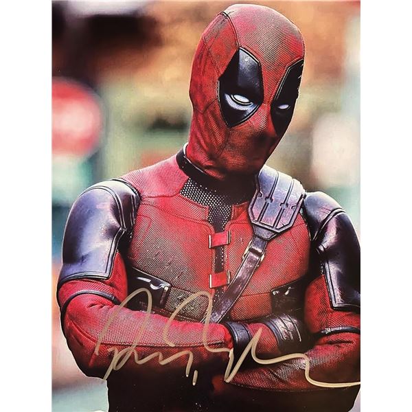 Deadpool Ryan Reynolds signed photo