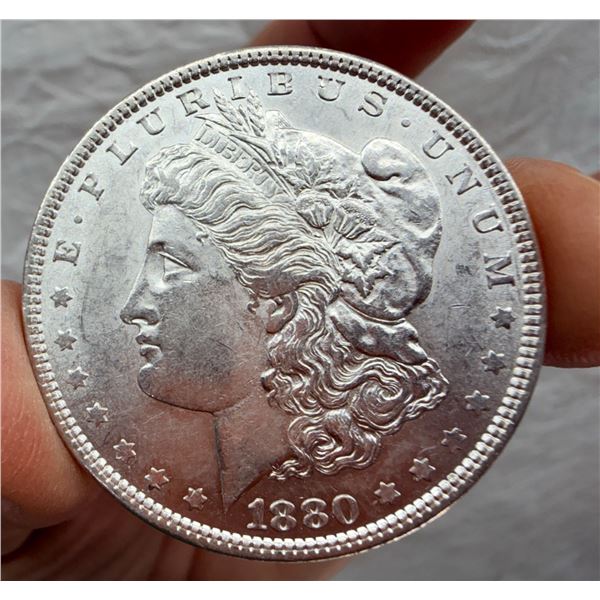 MORGAN SILVER DOLLAR - 1880