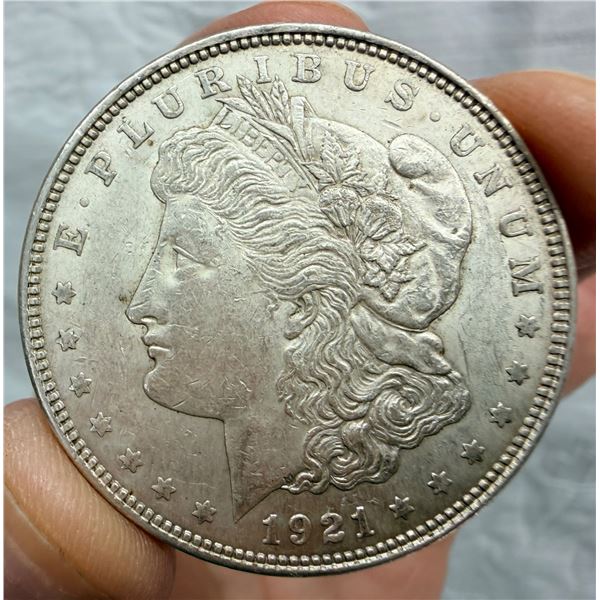 MORGAN SILVER DOLLAR - 1921