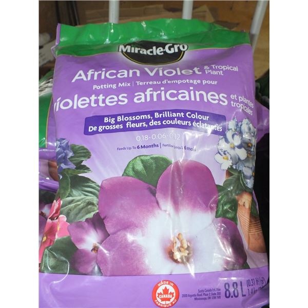 Two 8.8L Bags Of Miracle Gro African Violet Potting Mix