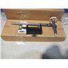 Image 1 : Knob Vise
