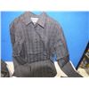 Image 1 : Large Mens Black Long Sleaved Dress Shirt