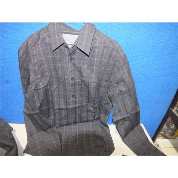 Large Mens Black Long Sleaved Dress Shirt