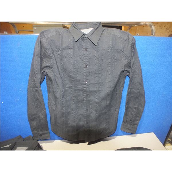 Large Mens Black Long Sleaved Dress Shirt