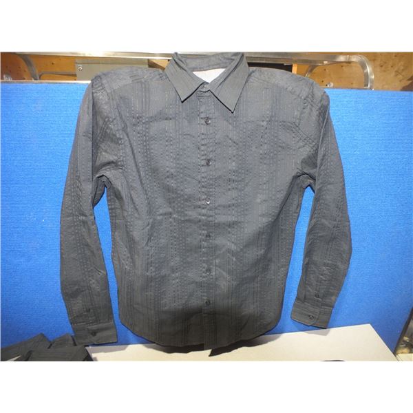 XL Mens Black Long Sleaved Dress Shirt