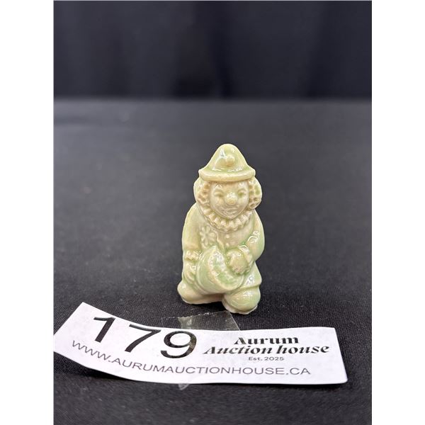 Scarce Wade Clown Figure