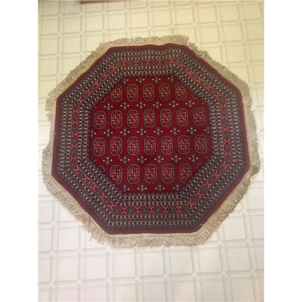 48" Wide Vintage Hexagon Shape Persian Rug NO SHIPPING
