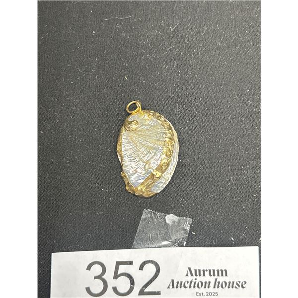 Vintage 18K Gold Plated Genuine Shell Pendant Beauty!