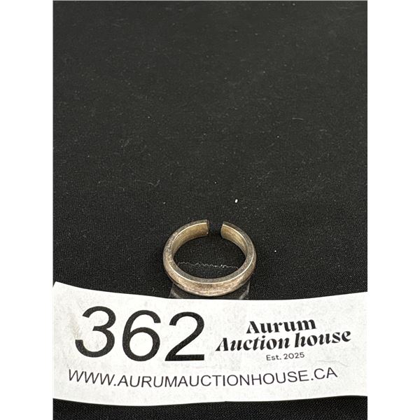 A Nice Heavy Guage Sterling Silver Ring/ Band