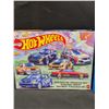 Image 3 : Nice Lot of New Hotwheels all in Original Packages