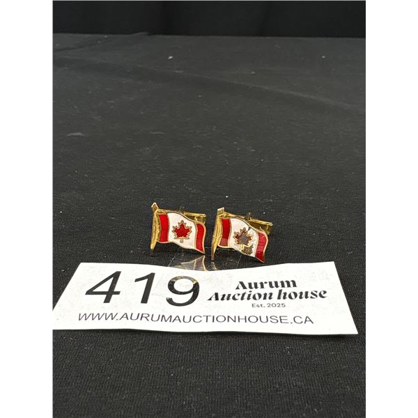 Pair of Vintage Gold Canadian Maple Leaf Cufflinks as Found
