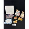 Image 1 : Cat and Bunny Collectibles with Cat Coin Bank, Bunny Teapot