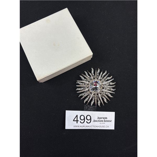 Designer Signed "Oscar Dela Renta" Star Burst Brooch Gorgeous!
