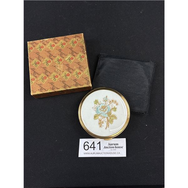 Never Used Brand New Condition C.1960s Compact Made in England Beauty Original Box