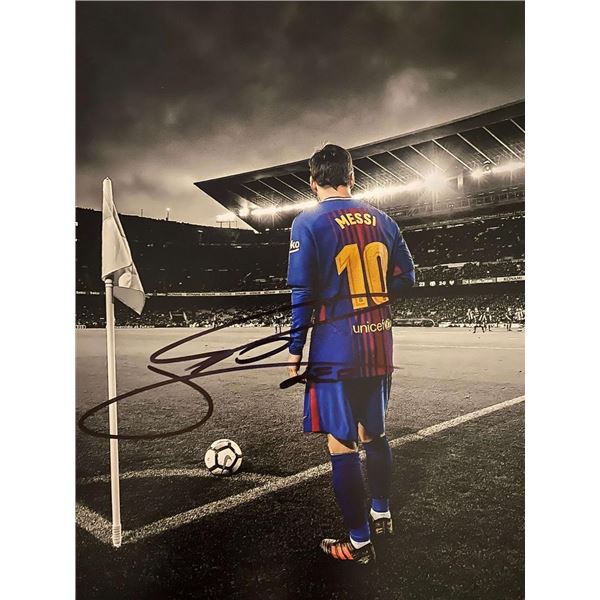 Lionel Messi signed photo