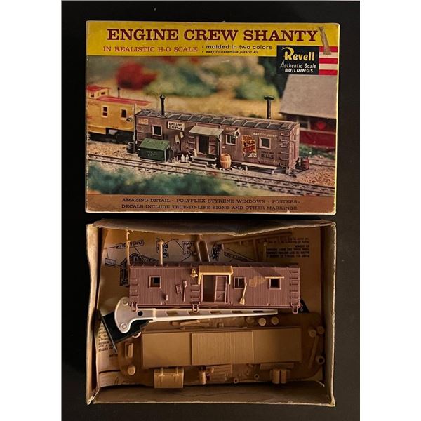 Revell Engine Crew Shanty model train building kit