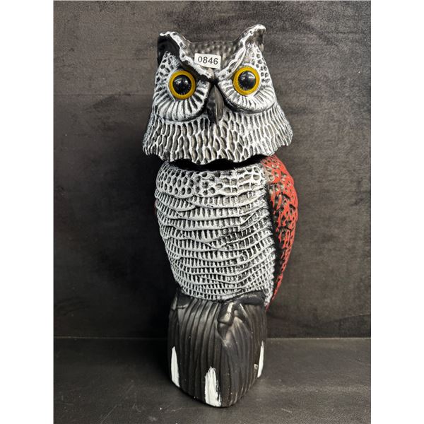 Pest Deterrent Plastic Owl with Passive Moving Head - New