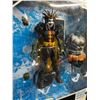 Image 2 : DC Multiverse Collectible Figure - Robin King with Accessories - New