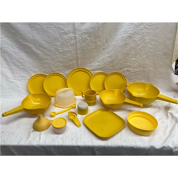 TUPPERWARE (INTERNAL REFERENCE: V)