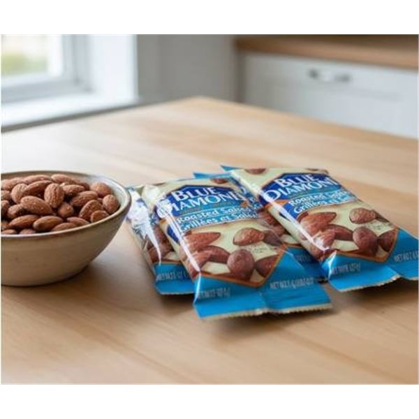 Blue Diamond Roasted Salted Almonds, 18 Pouches, Net Weight 414 g