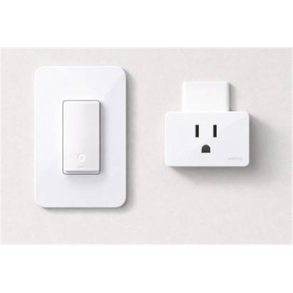 WeMo Smart Home Starter Kit With WiFi Smart Plug and Light Switch